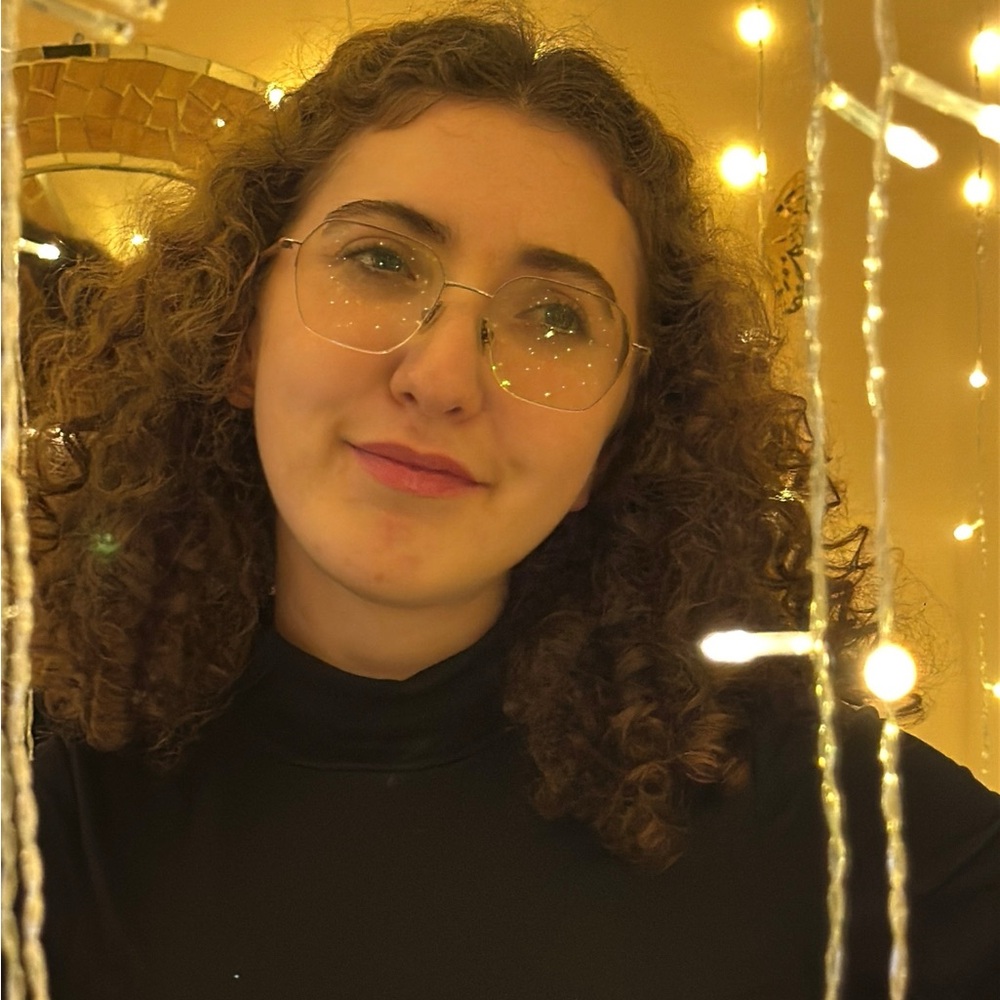 Meet your Posher, Andrea